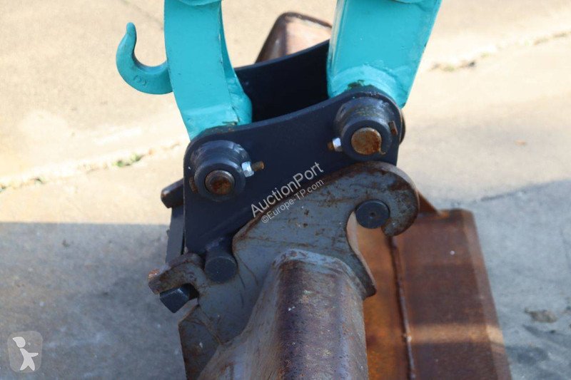جرافة Kobelco SK25SR
