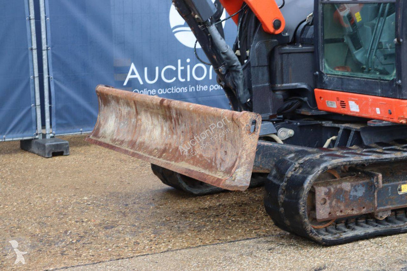 Pelle Kubota KX080-4a2