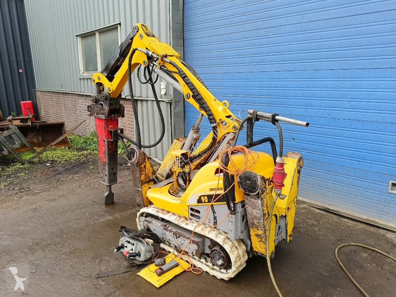 Pelle Brokk 90 husqvarna robot remote excavator...
