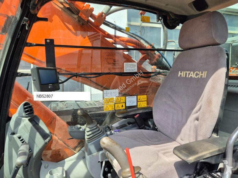 Багер Hitachi ZX490LCH-6