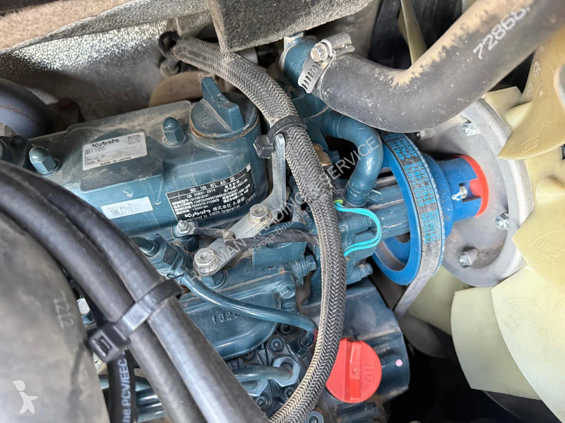 جرافة Bobcat E27z
