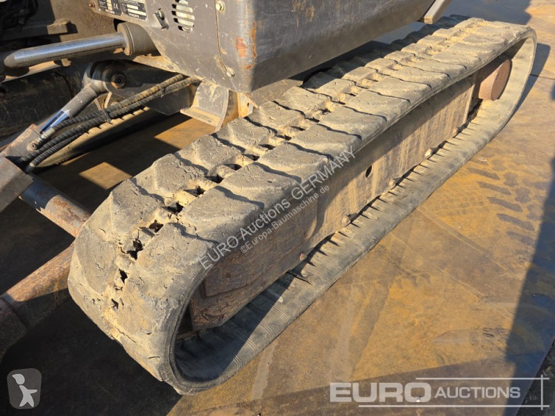 Багер Volvo ECR50D