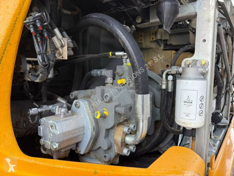 Excavator Liebherr R 914