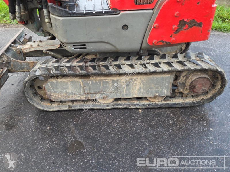 جرافة Yanmar SV08-1A(S)