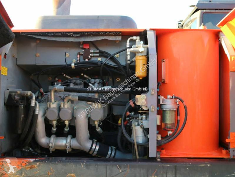 جرافة Hitachi ZX210LC-5B