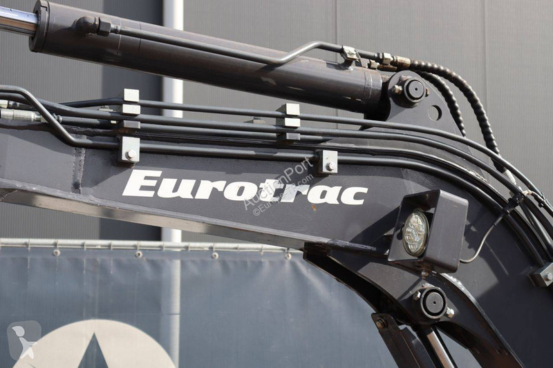 جرافة Eurotrac HE26SR