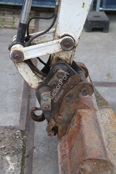 جرافة Kubota