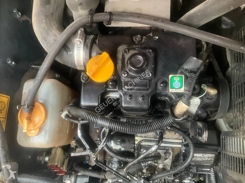 جرافة Yanmar