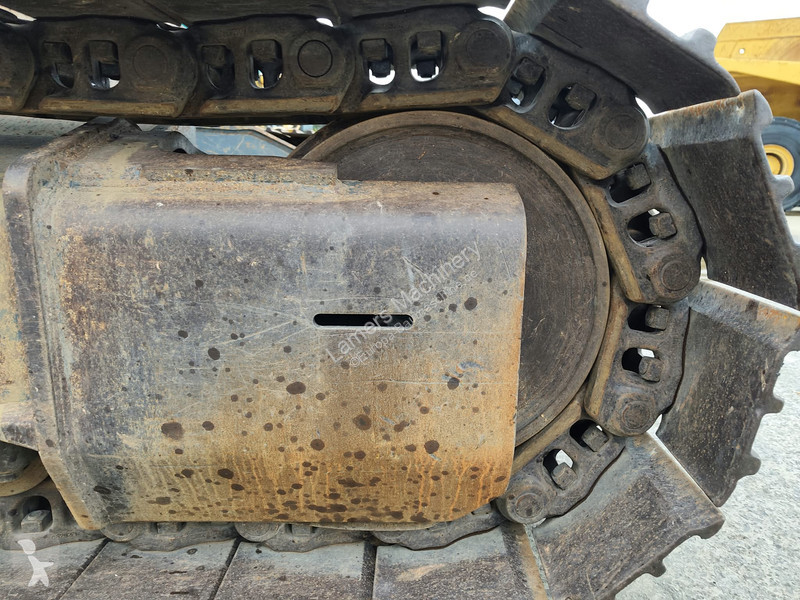 جرافة Kobelco SK350 NLC-9 .