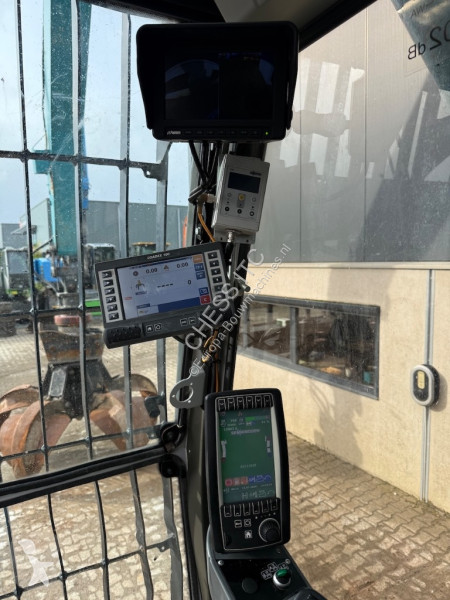 جرافة Sennebogen 825 E - 825 E - 825 E - 825 -