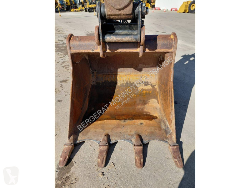 Pelle Caterpillar 318E