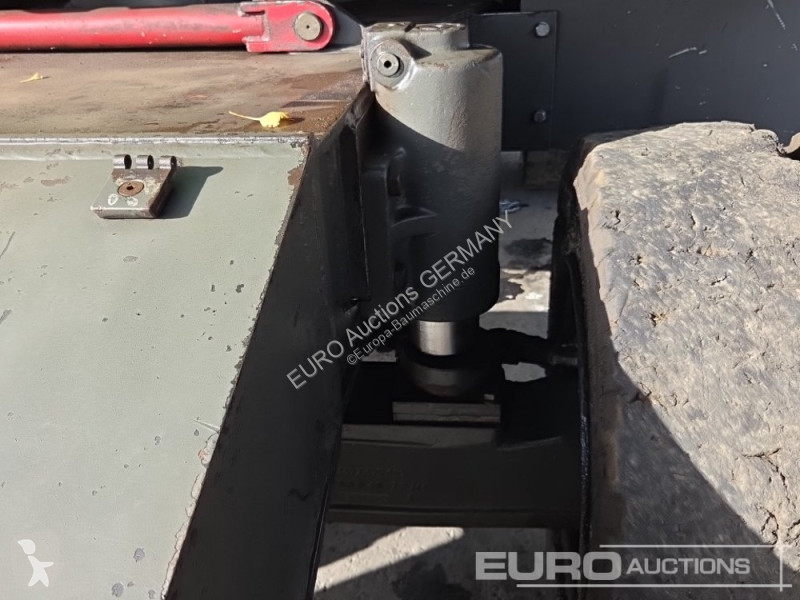 Escavadora Sennebogen M825