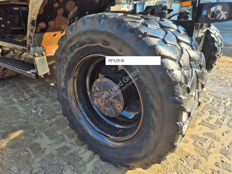Багер Hitachi ZX145W-6