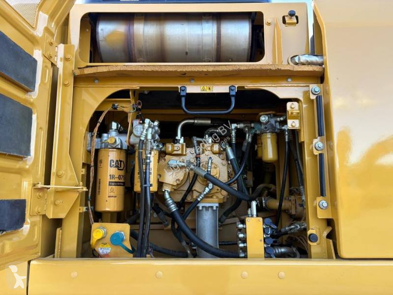 Escavadora Caterpillar 336F Long Reach