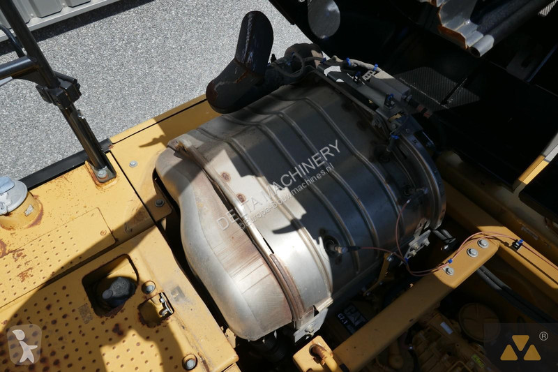 Graafmachine Caterpillar 335F LCR