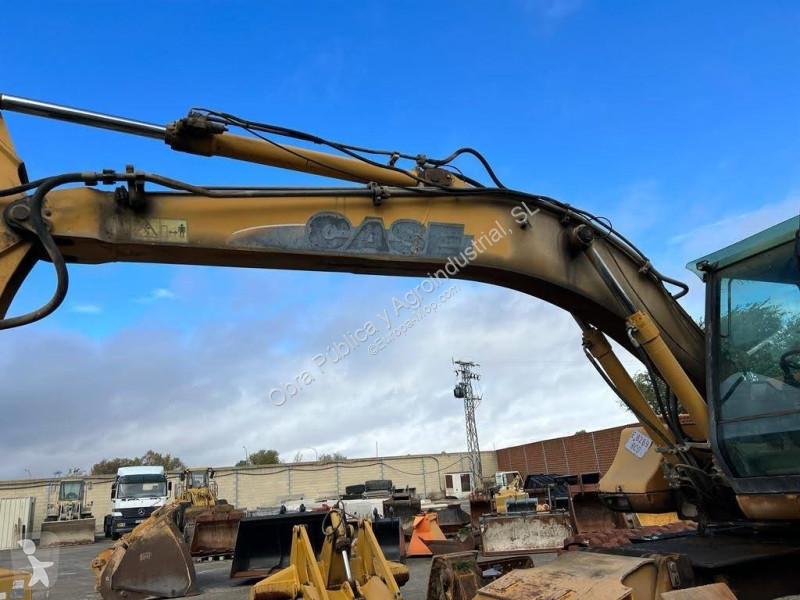 Excavadora Case