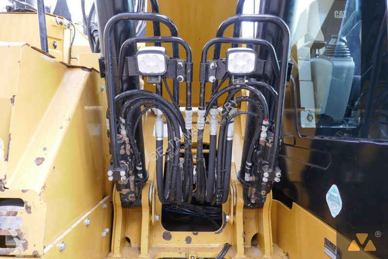 Escavatore Caterpillar 325F LCR