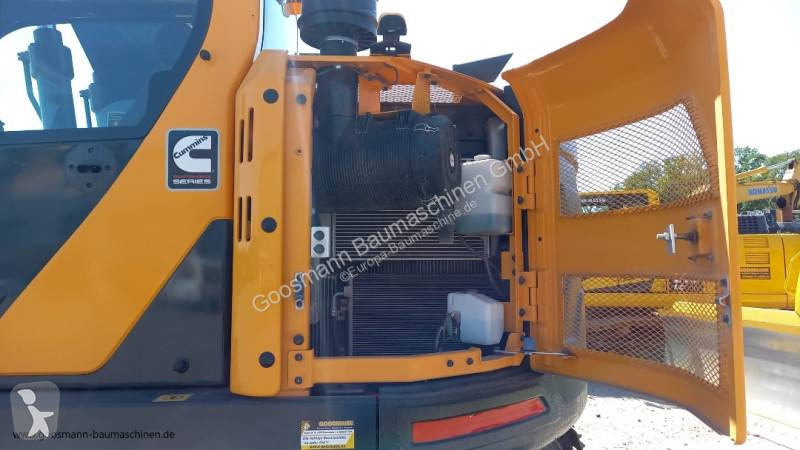 جرافة Hyundai HX235 A LCR