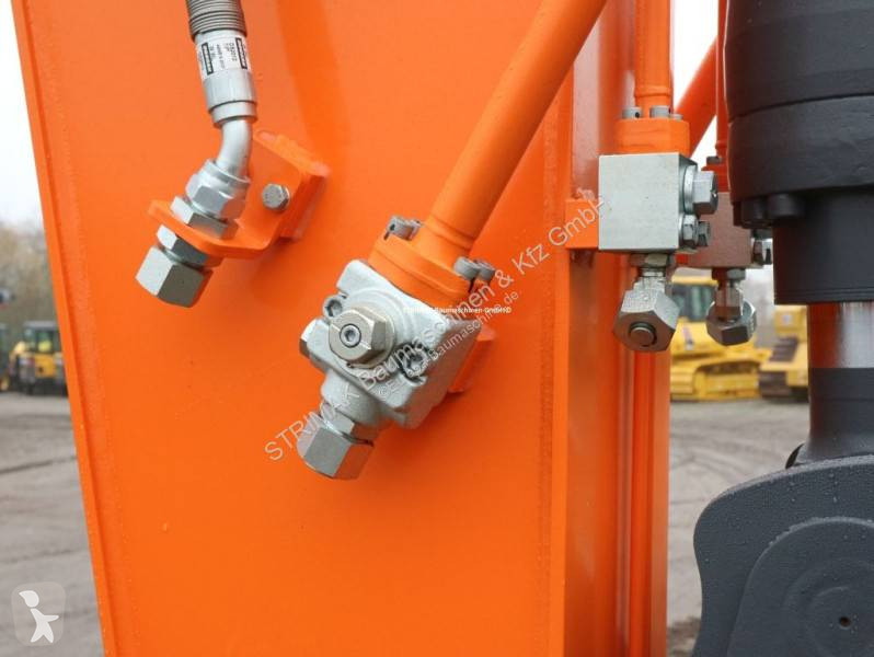 جرافة Doosan DX 210 LC-7