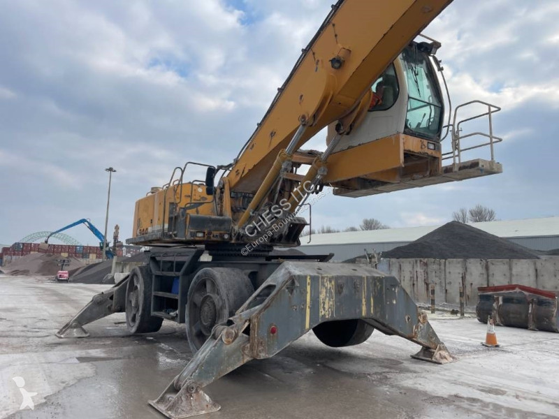 جرافة Liebherr A 944 C HD