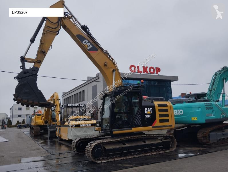 Excavator Caterpillar Z SYSTEMEM 3D LEICA