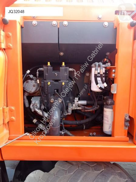 Lopatový nakládač Doosan DX140 W-3 Z SYSTEMEM...