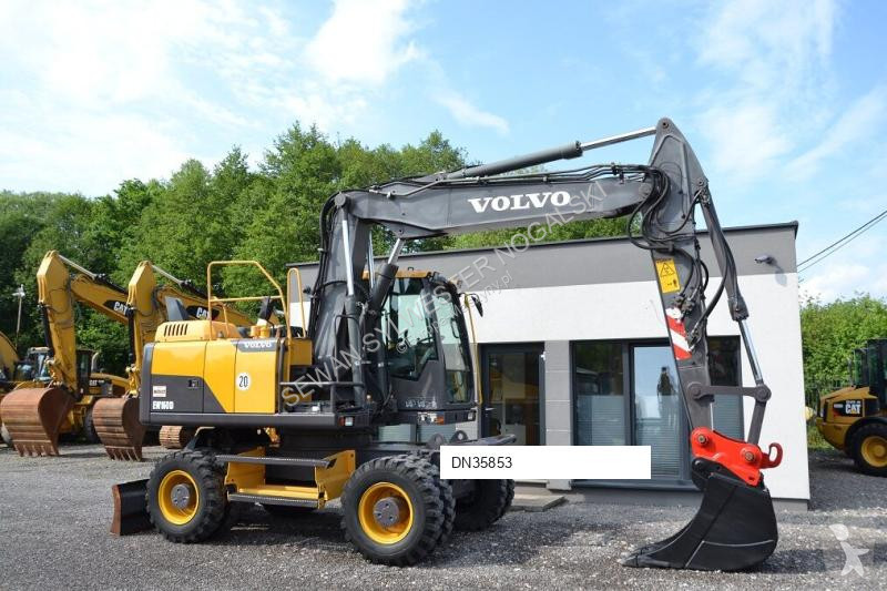Escavadora Volvo