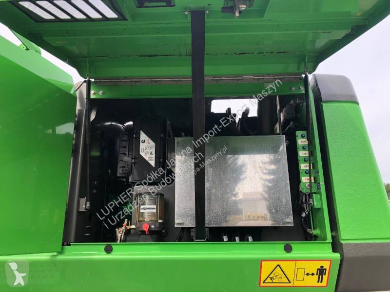 Excavator Sennebogen 830