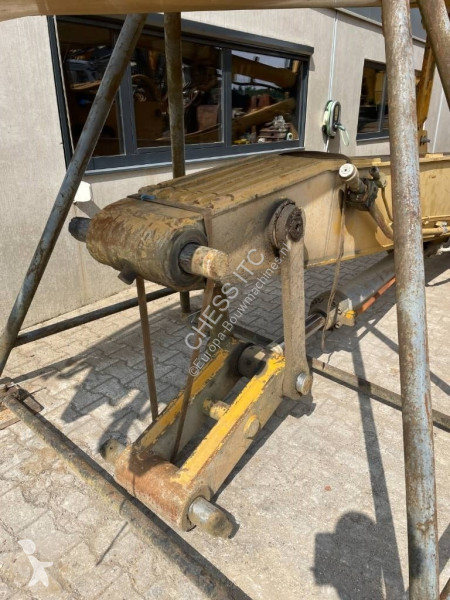 Escavatore Caterpillar UHD -- 31.5 mtr --...