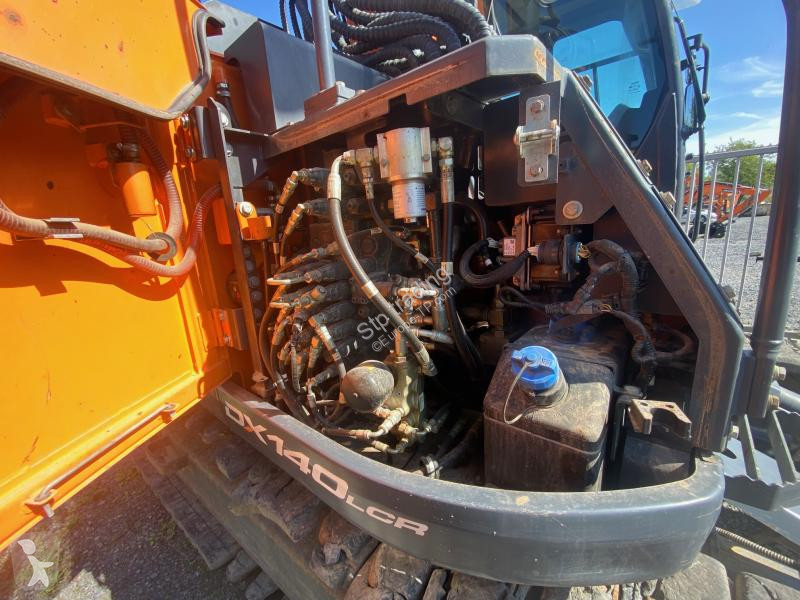 جرافة Doosan 140LCR-5