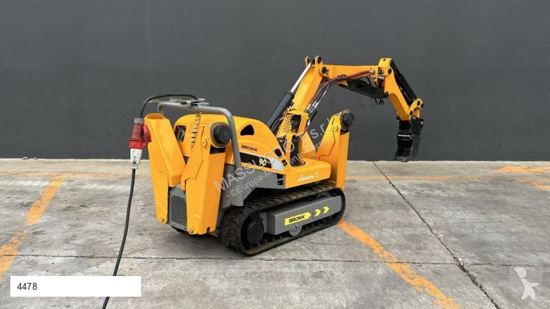 Escavatore Brokk 90