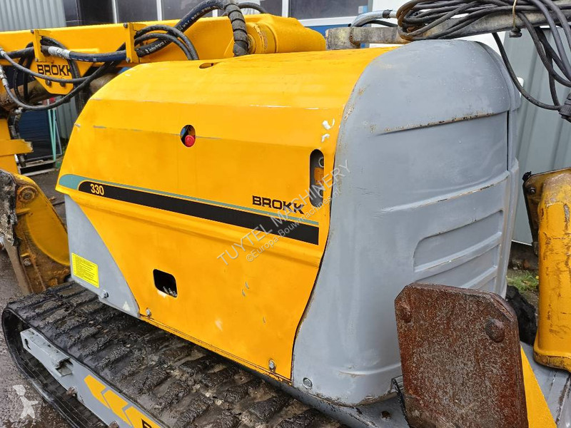 Skovl Brokk 330 remote demolition robot sloop...