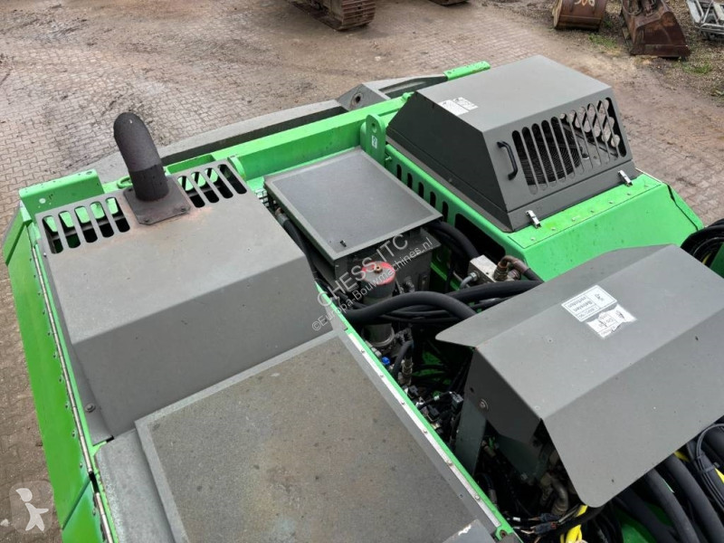 Excavator Sennebogen R  -- Hydr undercarriage --
