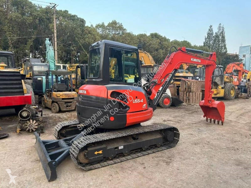 Excavadora Kubota 55-4