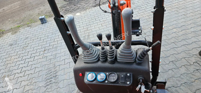 Graafmachine  DPC HT 12 G powered by kubota