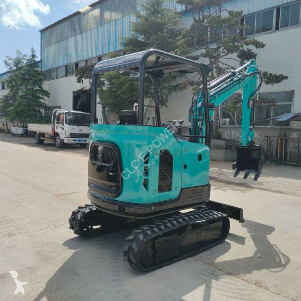 Lopatový nakládač CLC 2.6T