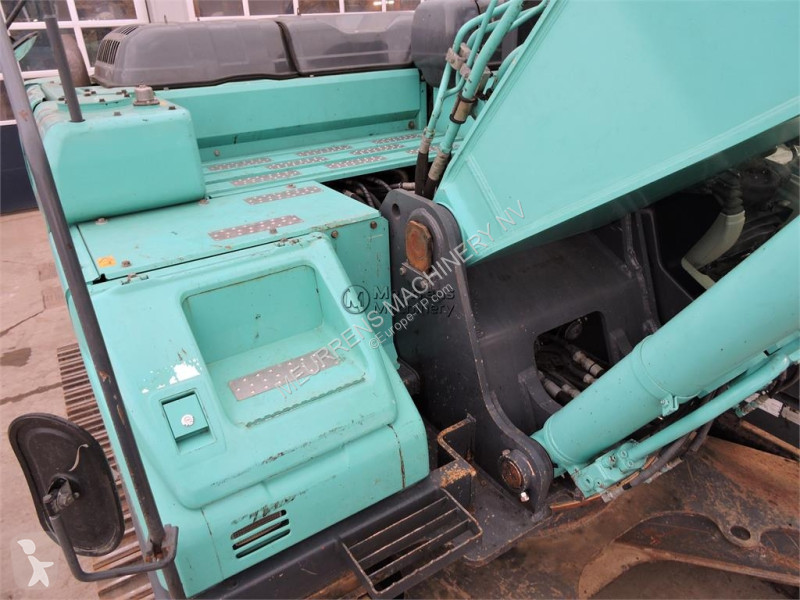 Escavadora Kobelco SK260