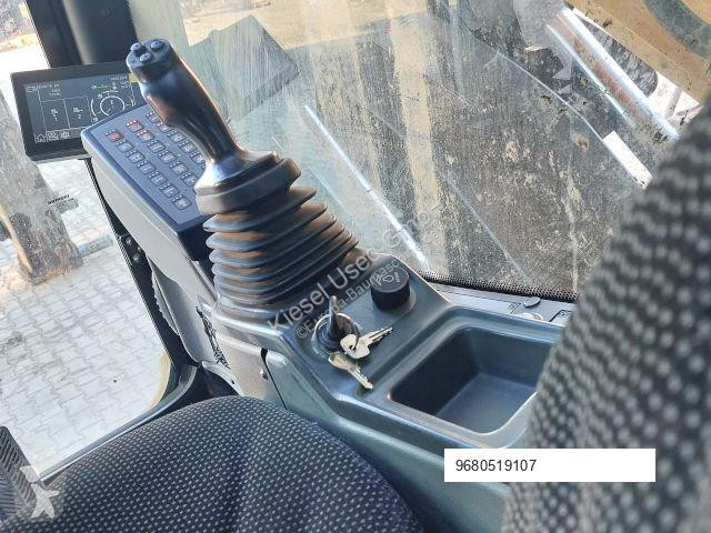 Excavator Liebherr R960