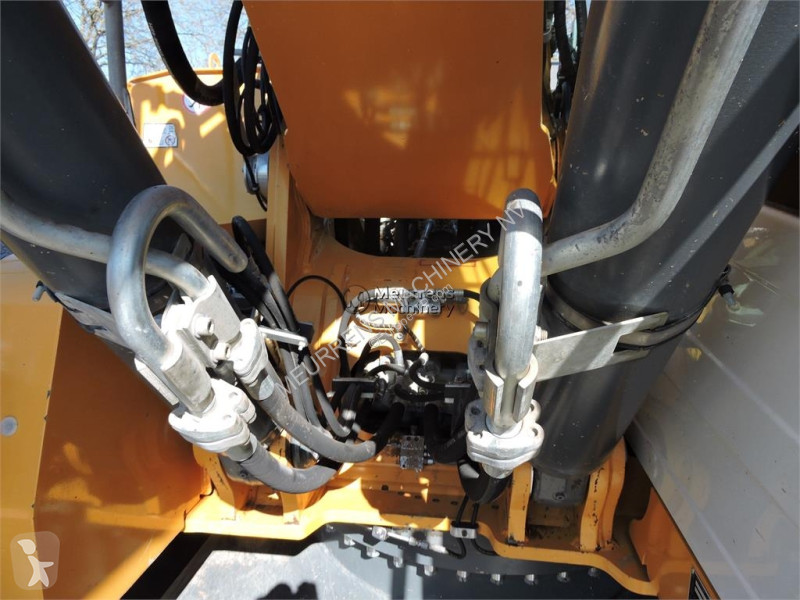 جرافة Liebherr R926LC