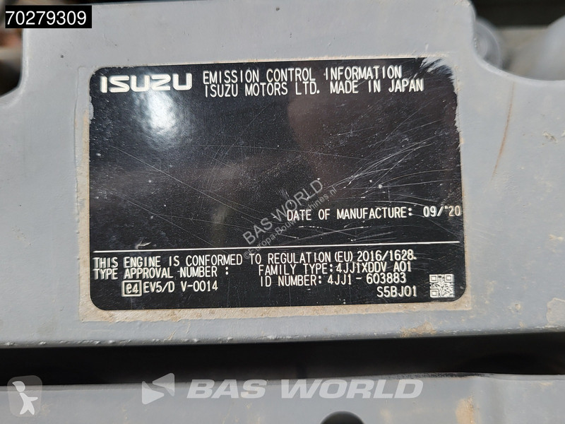Escavadora Kobelco SK130 LC-11
