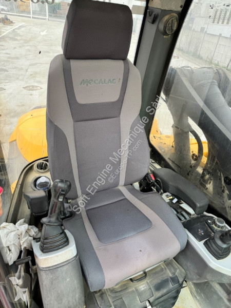Excavator Mecalac
