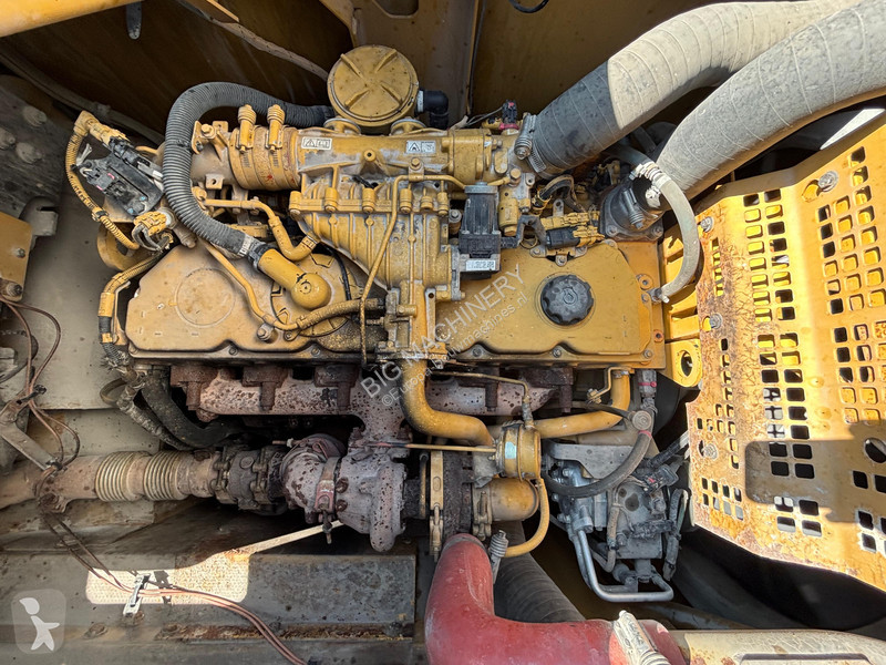 Graafmachine Caterpillar FL