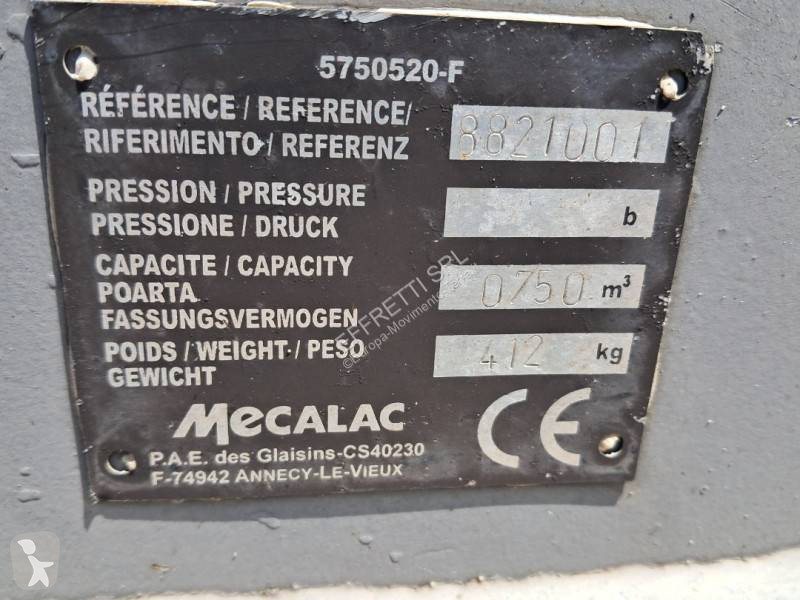 Escavatore Mecalac