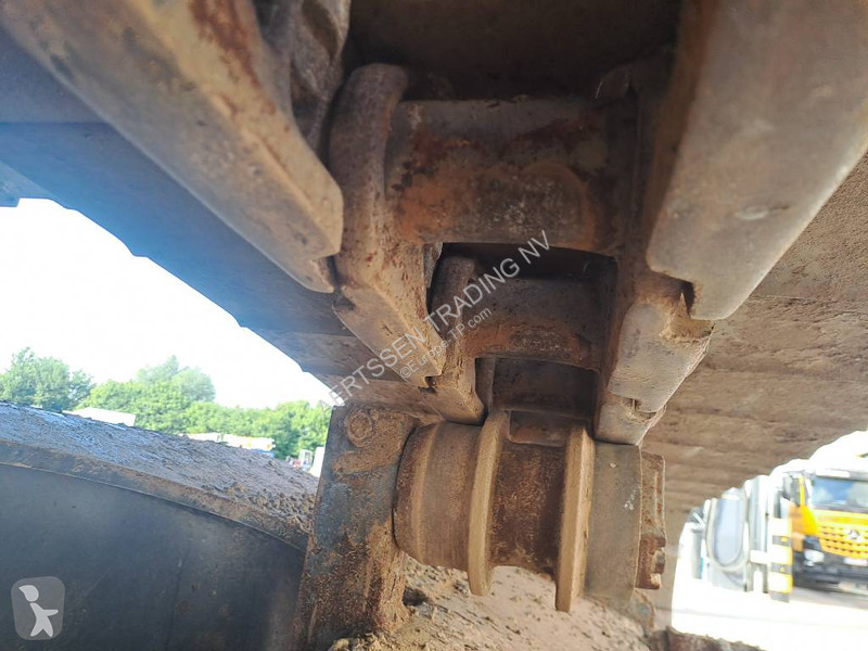 Excavadora Doosan -5 (Full Topcon 3D GPS)