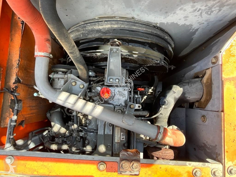Escavadora Hitachi LC-5 B