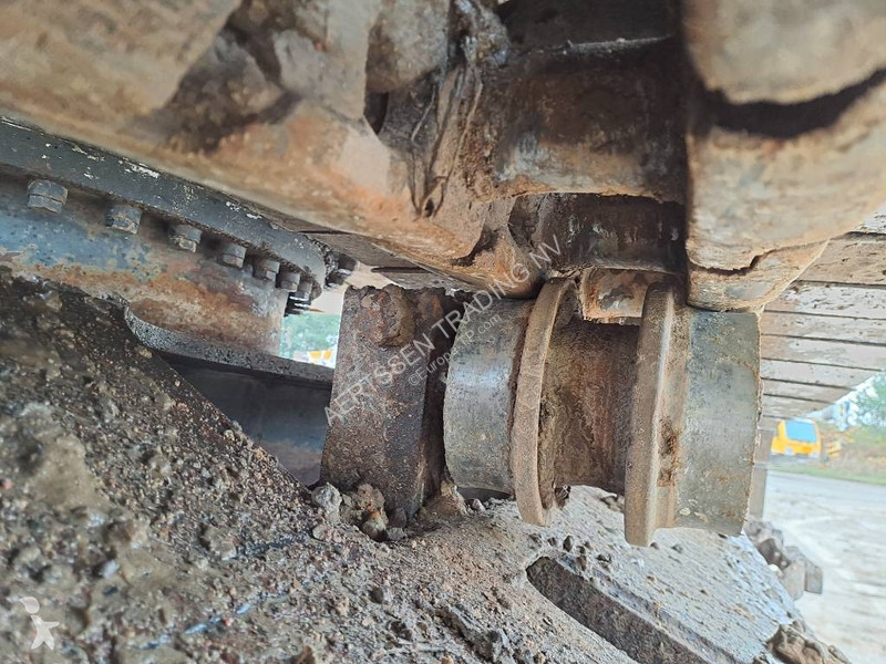 Lopatový nakládač Caterpillar LCR