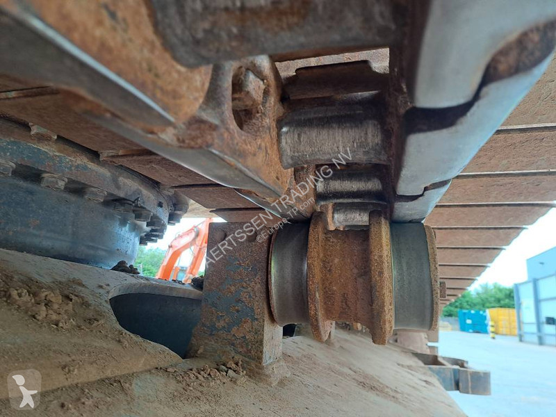 Lopatový nakládač Komatsu HB 365 LC-3 Hybrid