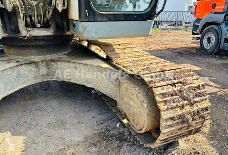 جرافة Liebherr