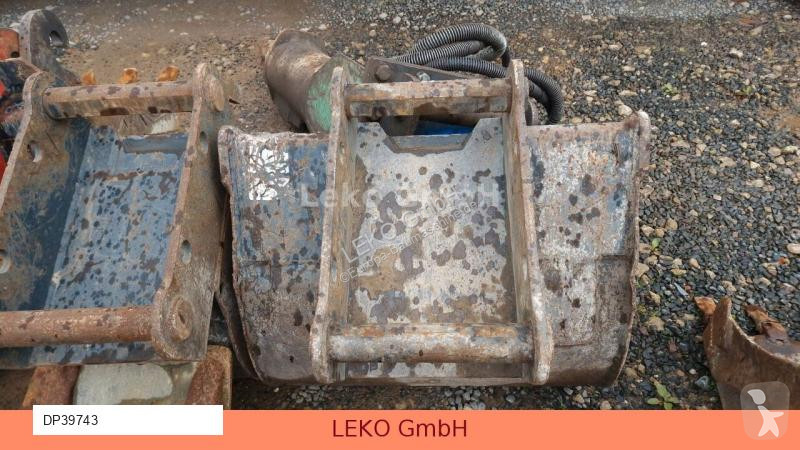 Escavatore Yanmar B 95W Mit Drei Löffeln und...