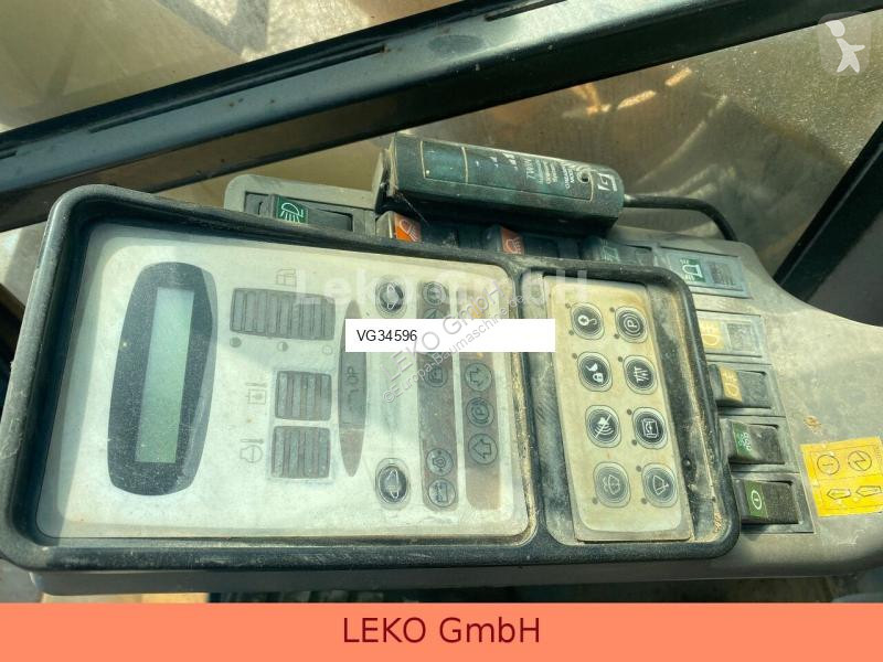 Excavator Case Drehkranzpumpe DEFEKT